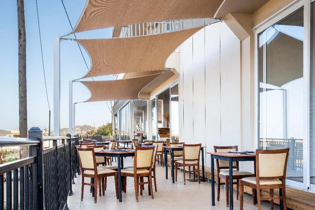 Restaurant, Chrissy's Paradise, Crete
