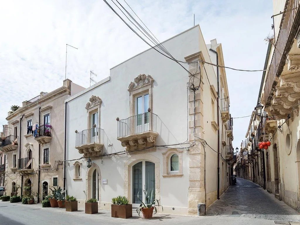General view, Re Federico Boutique Hotel, Catania