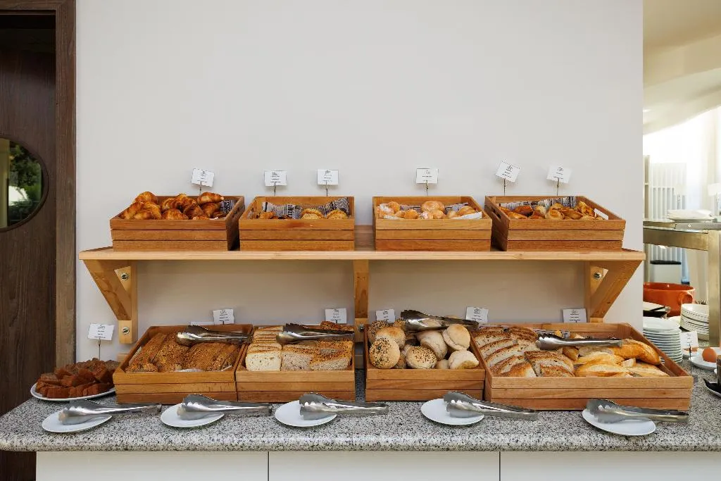 Restaurant, Jupiter Marina Hotel – Couples & Spa, Algarve