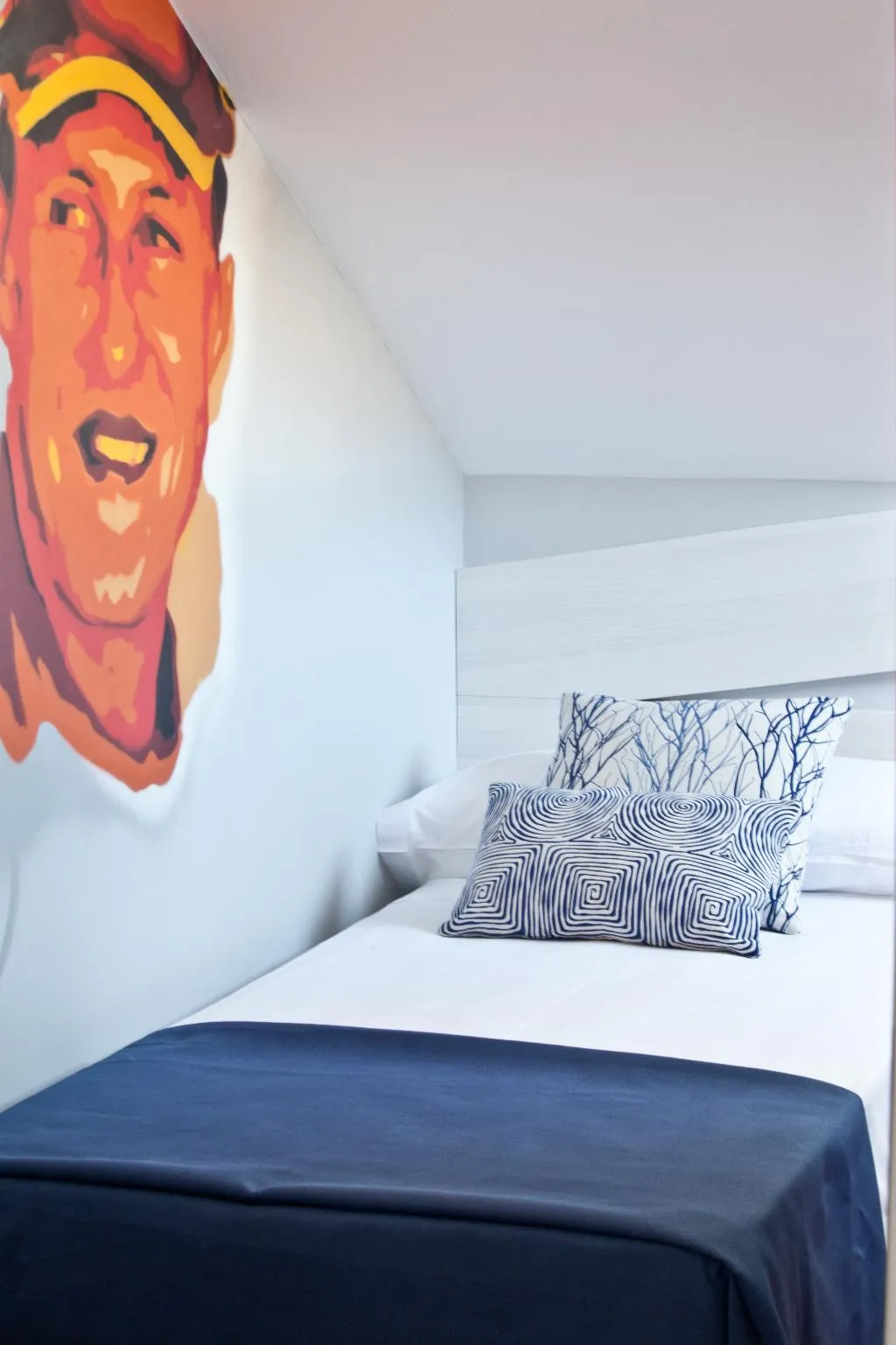 SINGLE PREMIUM Room, Ryans La Marina, Ibiza