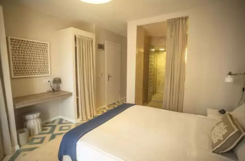 Room, Baraka Hisaronu, Dalaman
