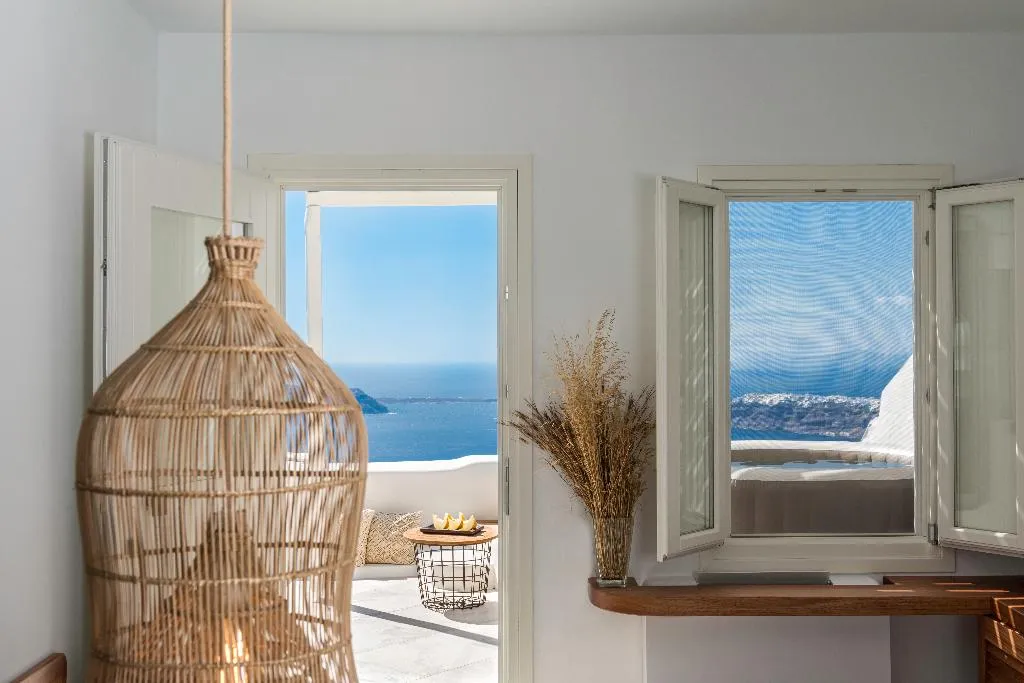 VILLA WITH JACUZZI Room, White Santorini, Santorini