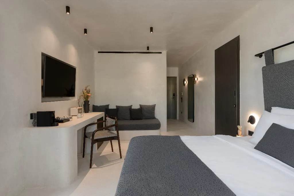 Double or Twin DELUXE SEA VIEW Room, Rocabella Mykonos Hotel, Mykonos