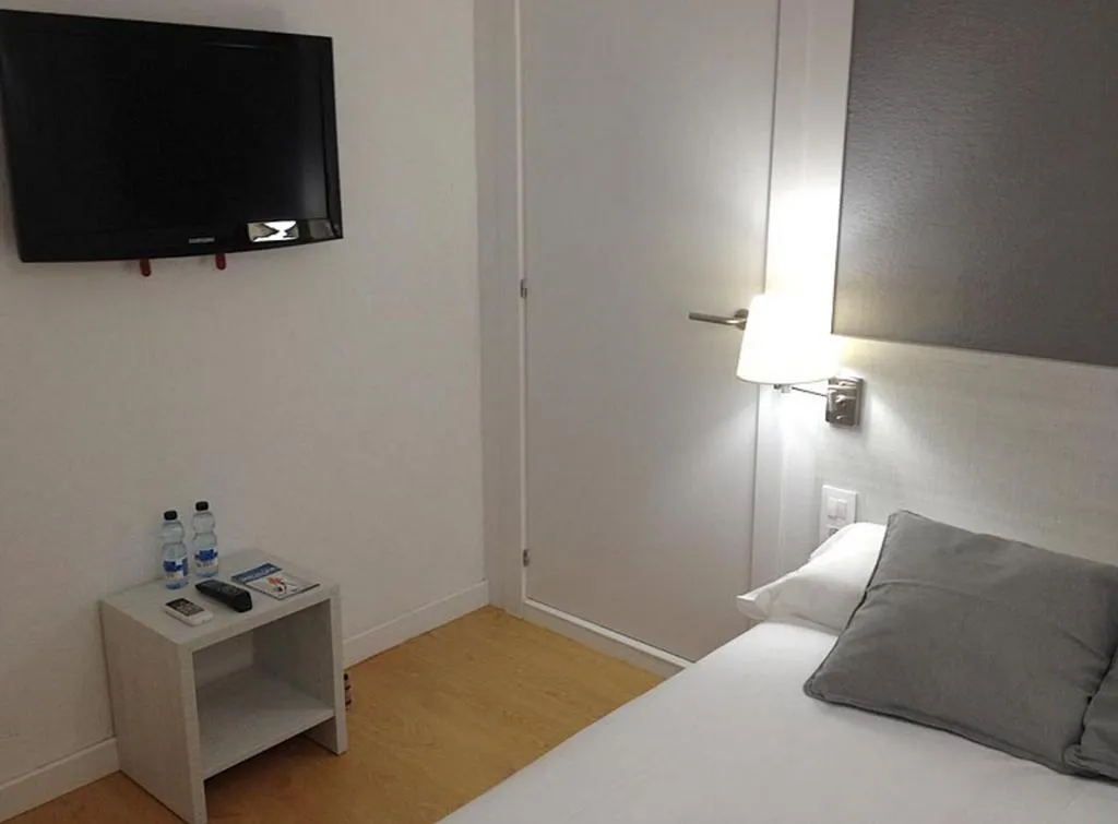 Room, Hostalin Barcelona Diputación, Barcelona