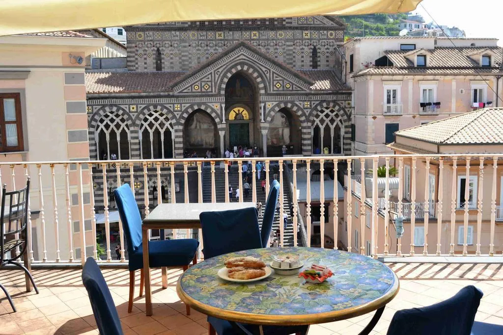 General view, Hotel Centrale, Naples