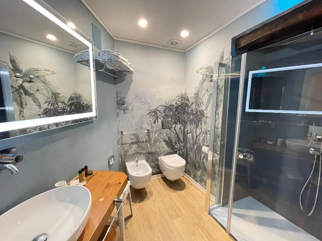 DOUBLE DELUXE WITH BALCONY Room, Bellaroto Suite, Palermo