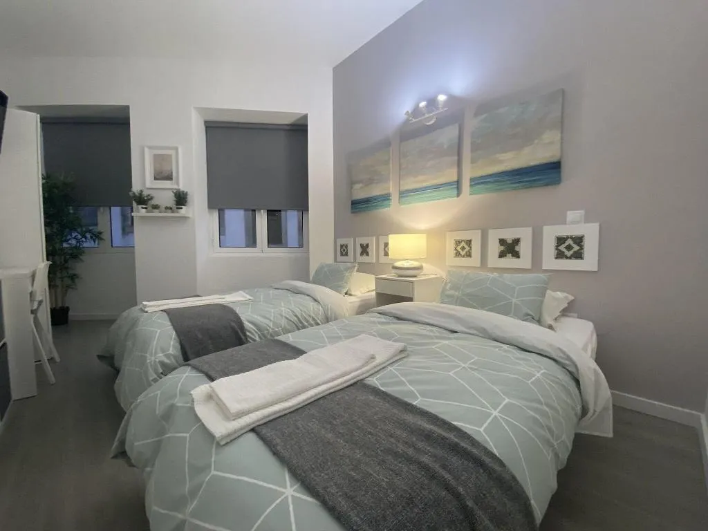 Room, Residencial Triunfo, Porto