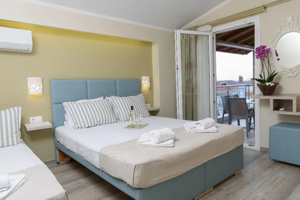 SUITE DELUXE Room, Ammos Beach & Studios, Thessaloniki