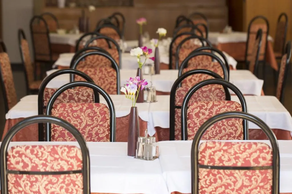 Restaurant, Aries, Milan