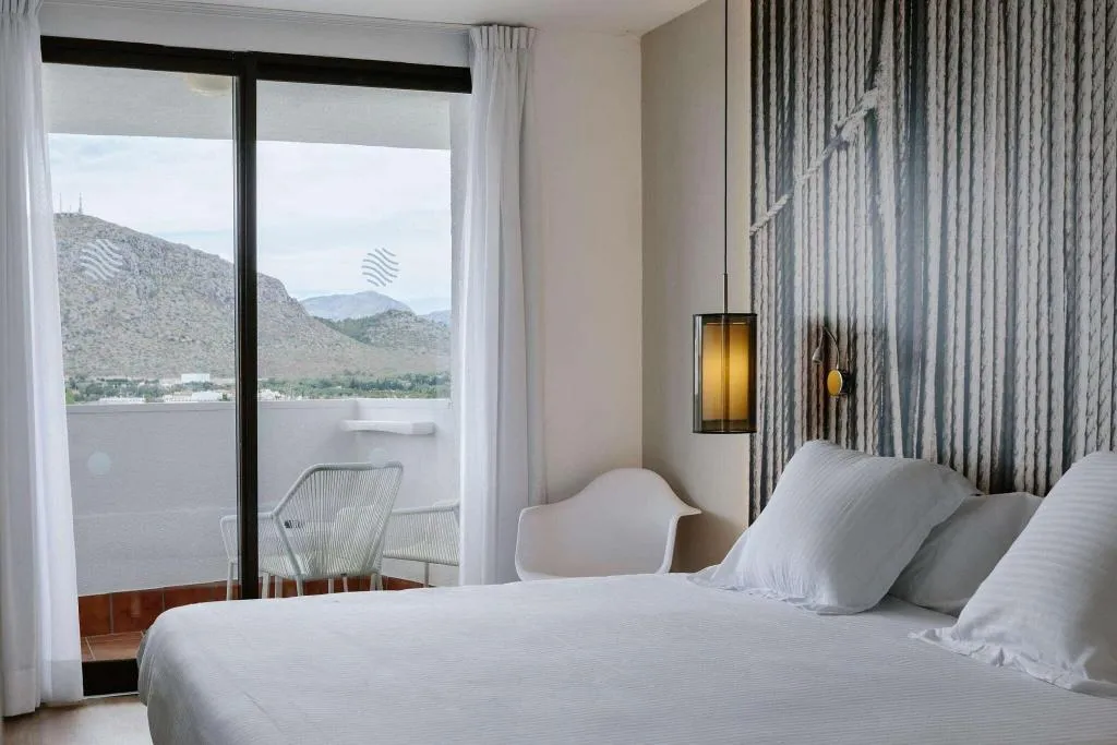 Room, Bordoy Alcudia Bay, Majorca
