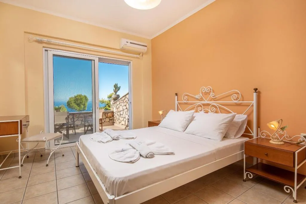 Room, Lithies Studios & Apartments, Zante