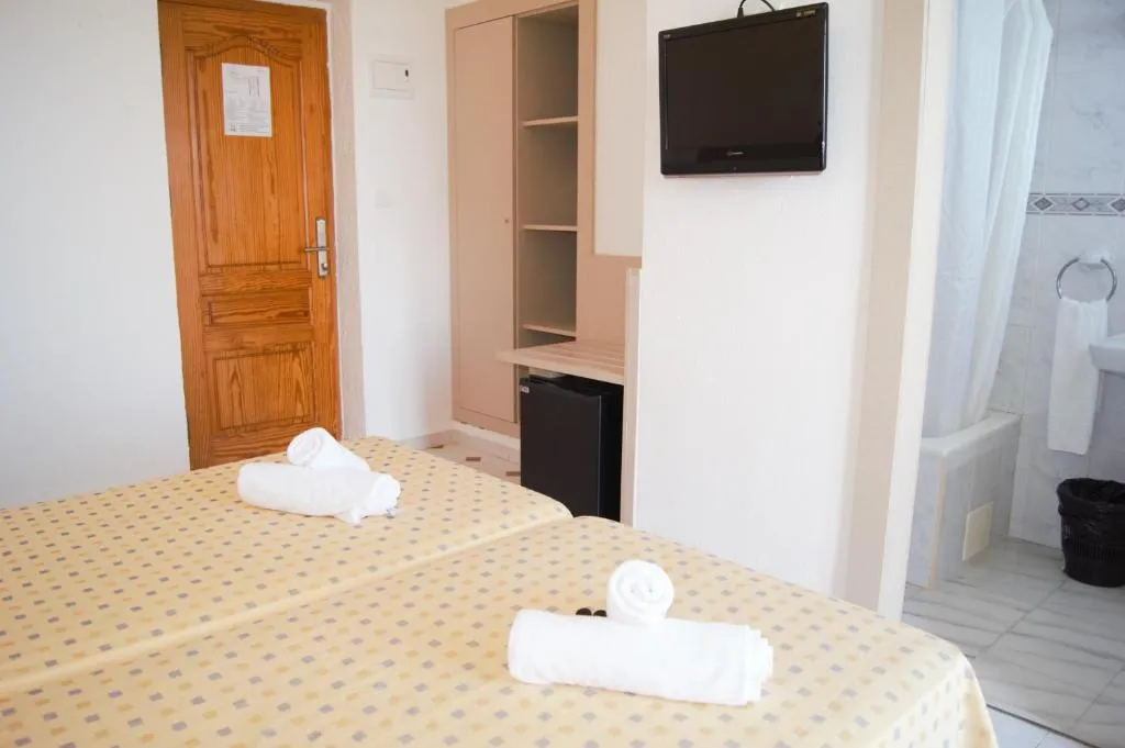 Double or Twin STANDARD Room, Rocabella, Ibiza
