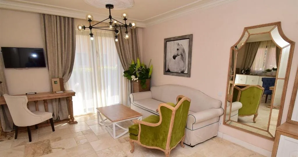 Room, Therma Palace, Varna