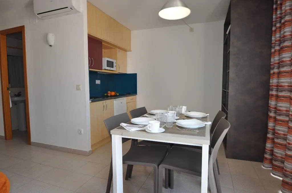 STUDIO CAPACITY 3 Room, Safari, Costa Brava