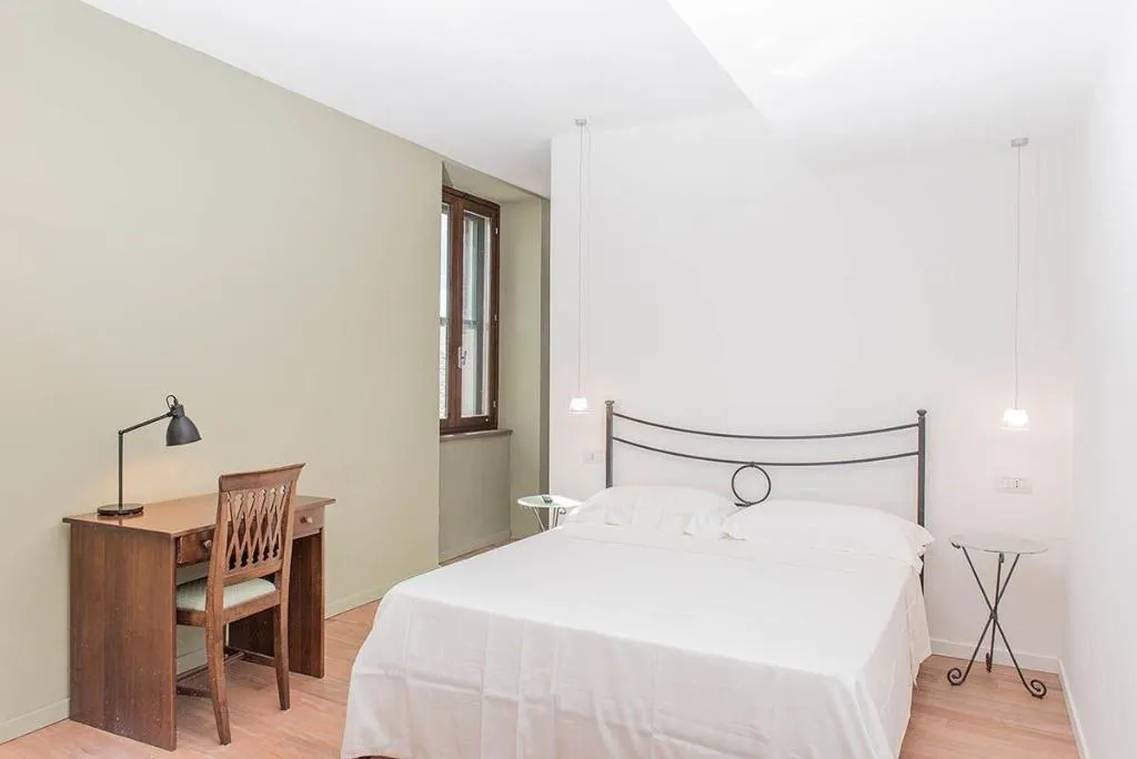 Room, Albergo Il Rientro, Perugia