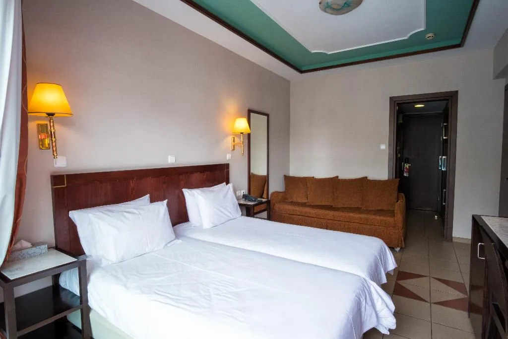 TRIPLE STANDARD Room, Pythagorion, Athens