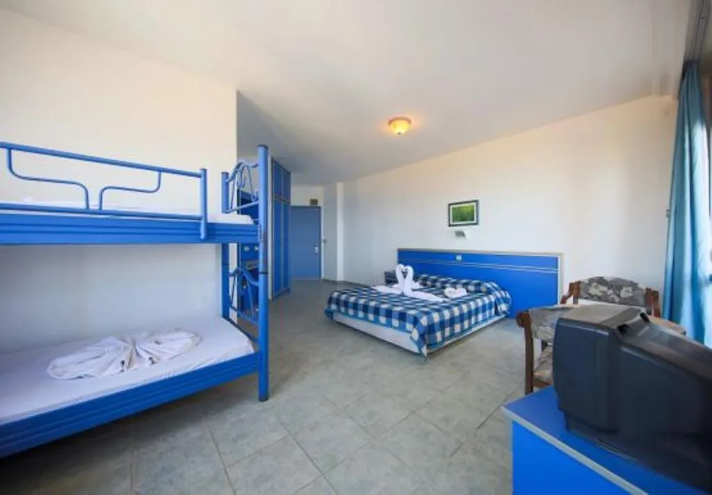 DOUBLE BUNK BED Room, Blue Night, Antalya