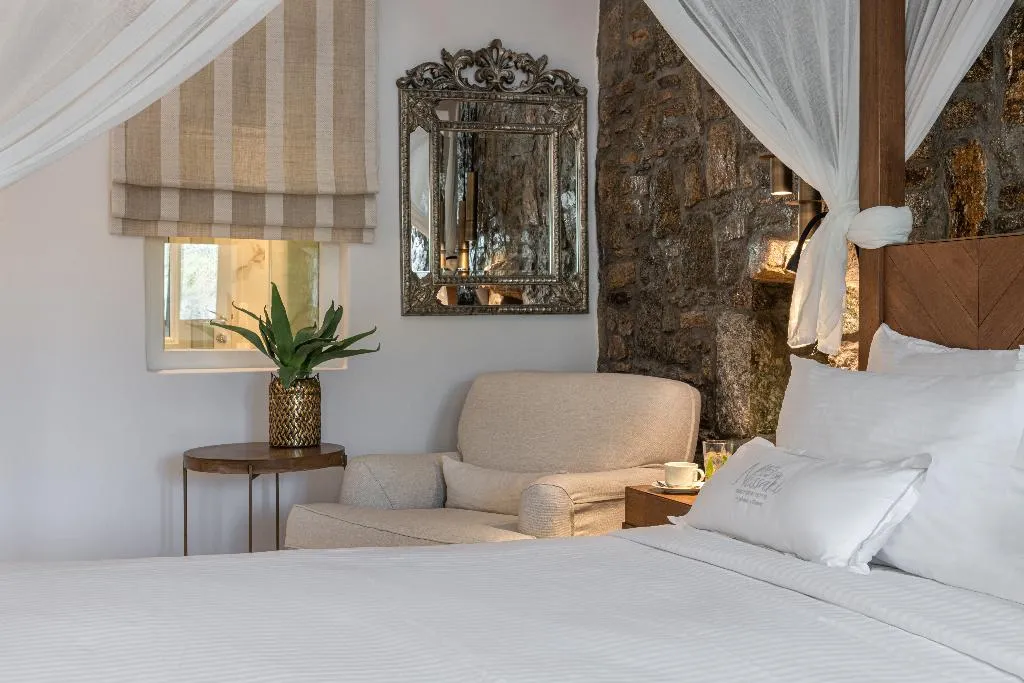 SUITE HONEYMOON Room, Nissaki Boutique Hotel, Mykonos