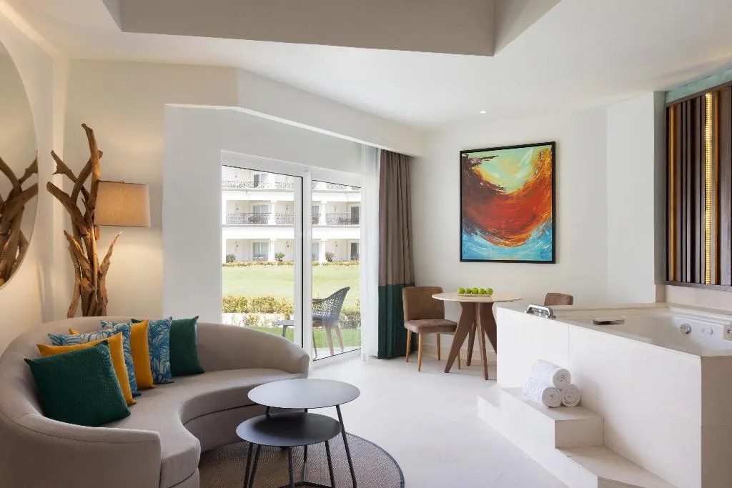 JUNIOR SUITE GARDEN VIEW Room, Hyatt Vivid Playa Del Carmen - Adults Only, Playa Del Carmen