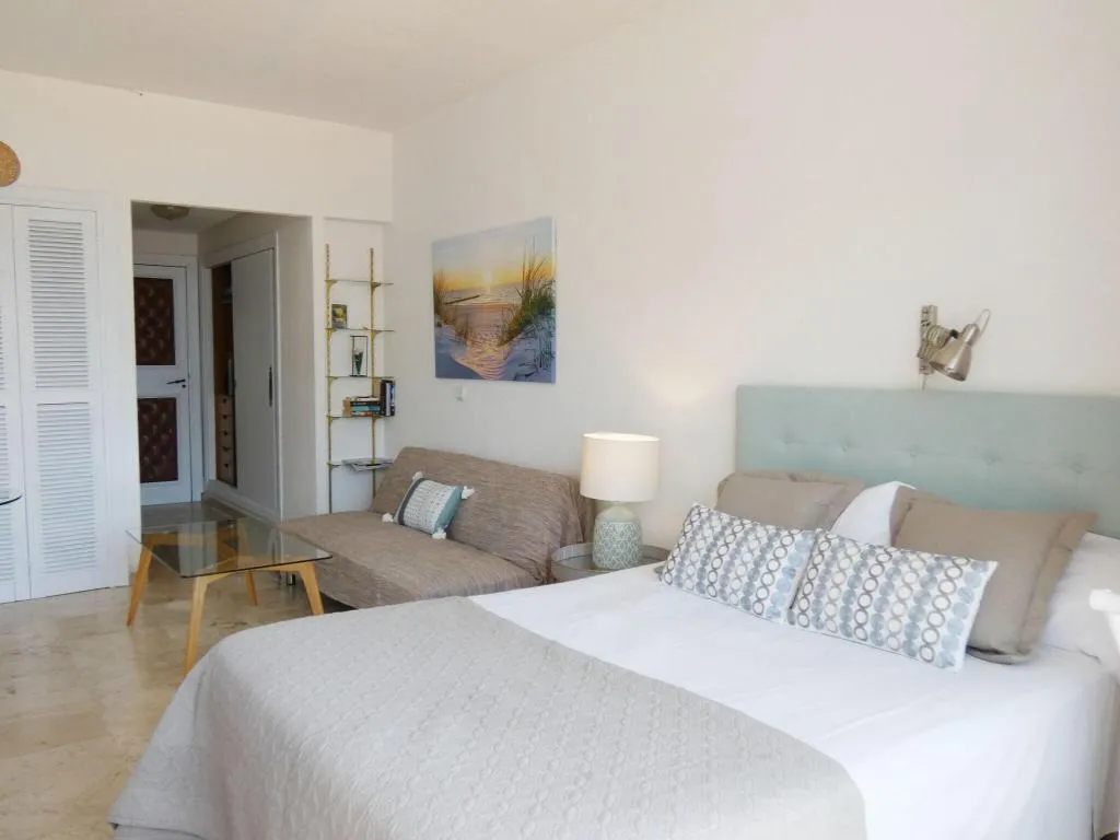 Room, Castillo Santa Clara, Costa Del Sol