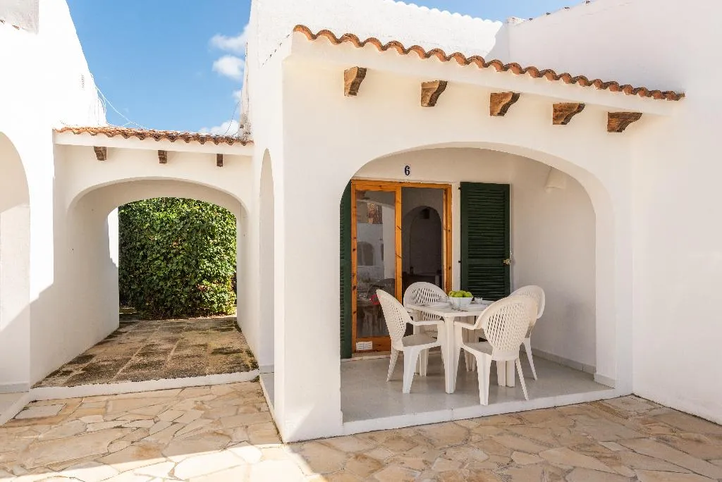 APARTMENT ONE BEDROOM ONE BATHROOM Room, Casas Menorquinas, Menorca