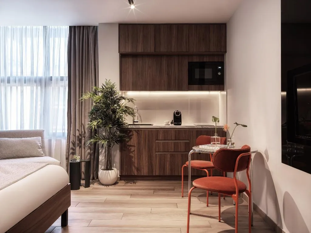 SUITE SUPERIOR Room, The Newel Acropolis, Athens