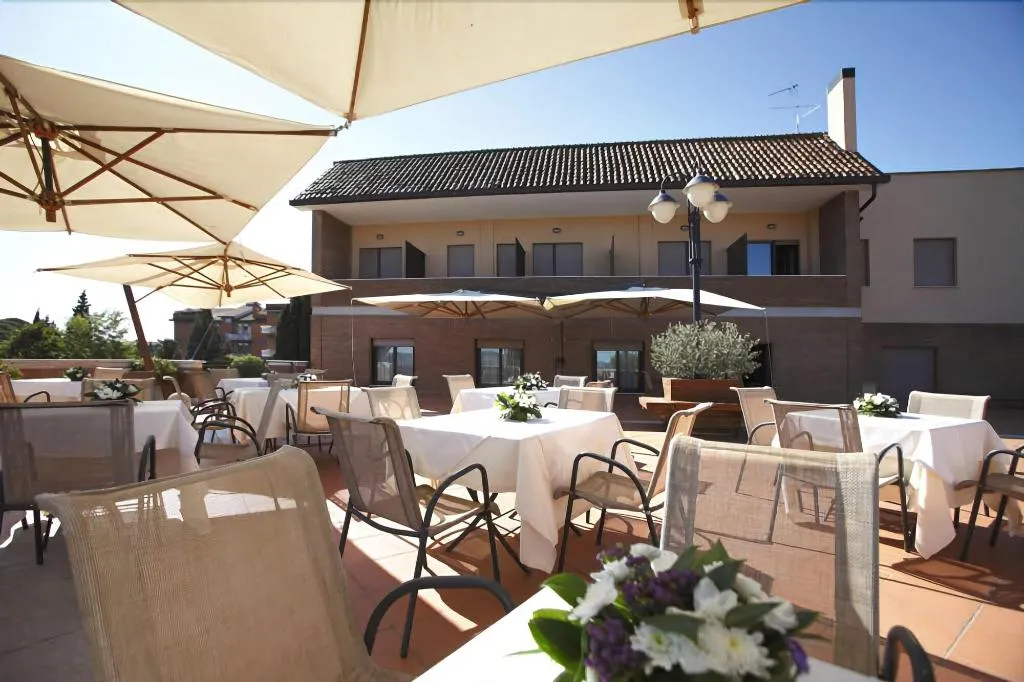 Terrace, Villa Luisa, Perugia