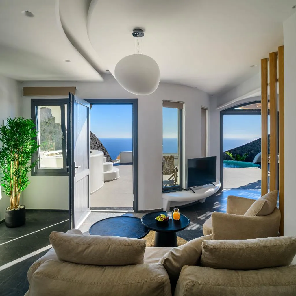VILLA LUXURY ONE BEDROOM Room, Secret Path Luxury Villas, Santorini
