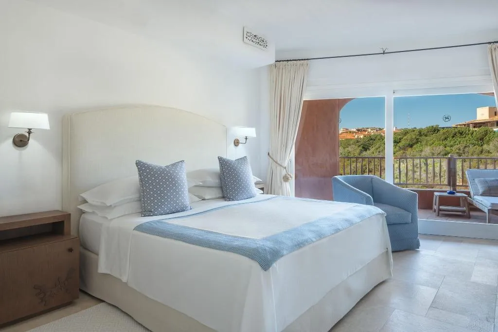 SUITE PREMIUM WITH VIEWS Room, Cervo, Olbia
