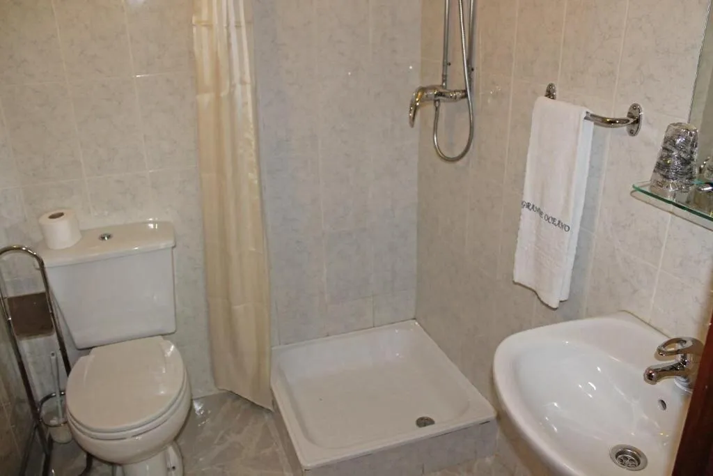 Room, Grande Oceano Guest House, Porto
