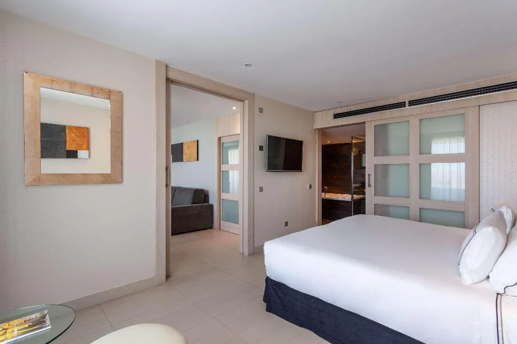 Room, The Level At Meliá Sevilla, Seville