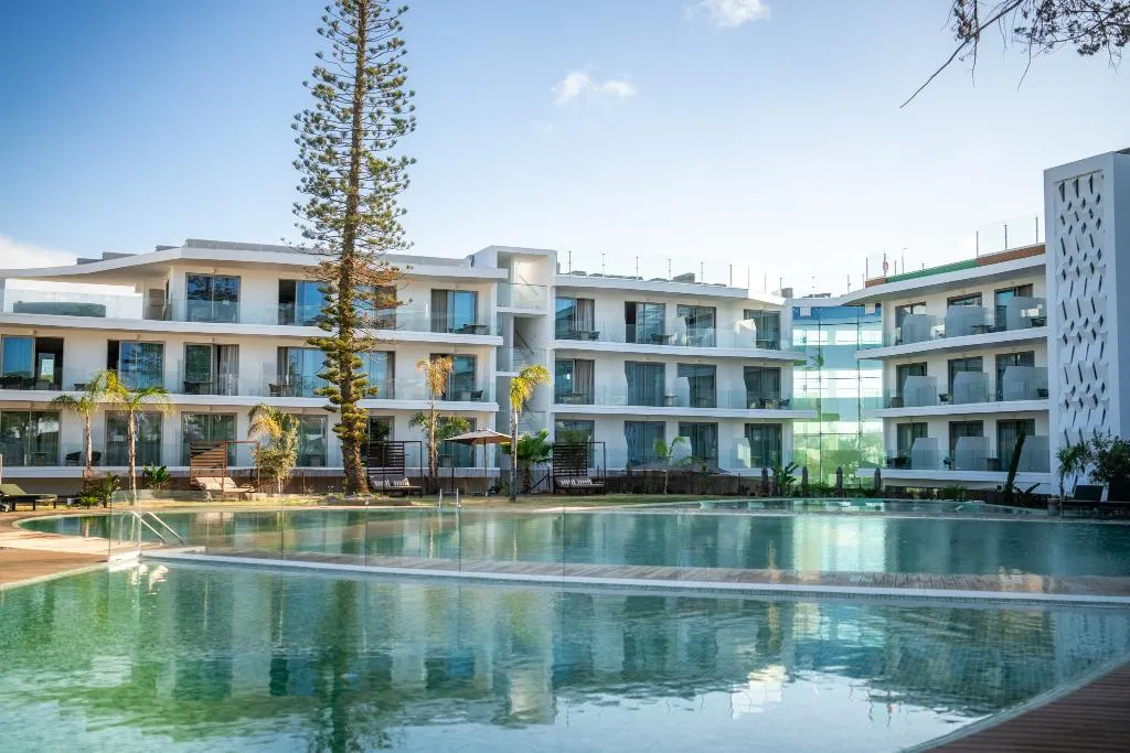 Pool, Castelo Suites Hotel, Algarve
