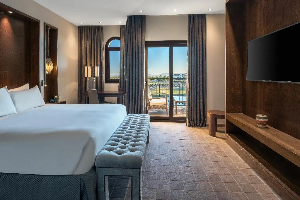SUITE STANDARD Room, DoubleTree by Hilton La Torre Golf Resort & Spa, Costa Blanca