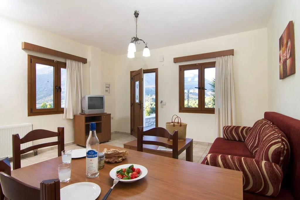 APARTMENT WITH DOUBLE BED Room, Nisi Apartments, Crete