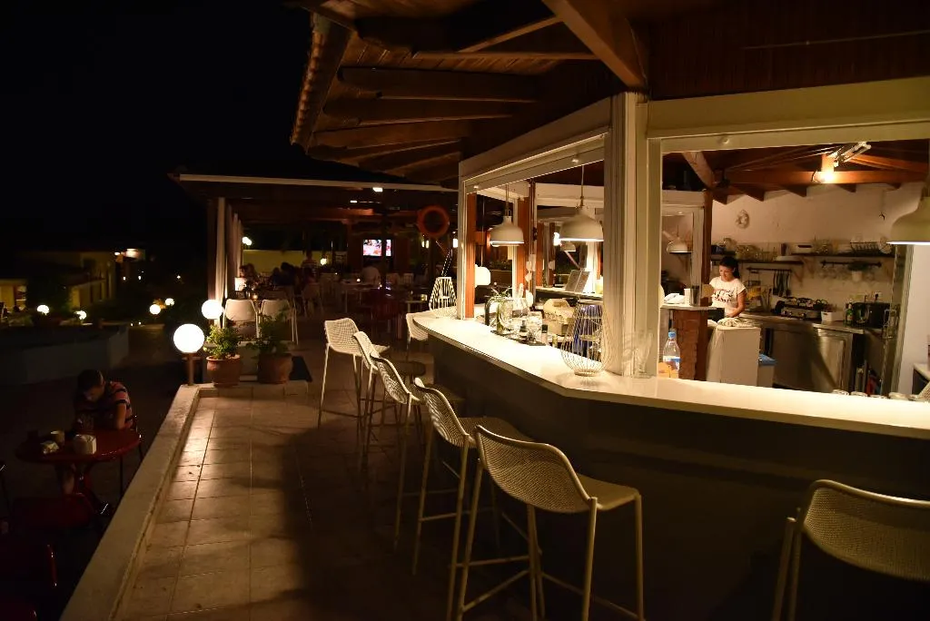 Bar, Palladium, Halkidiki