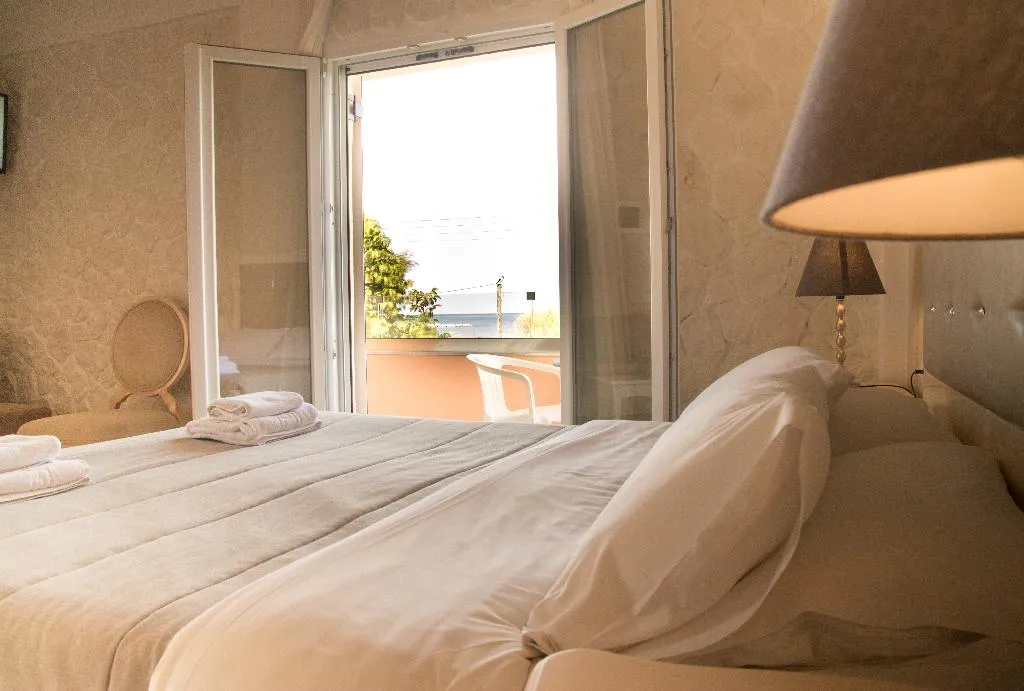 Double or Twin SUPERIOR SEA VIEW Room, Coral Beach, Corfu
