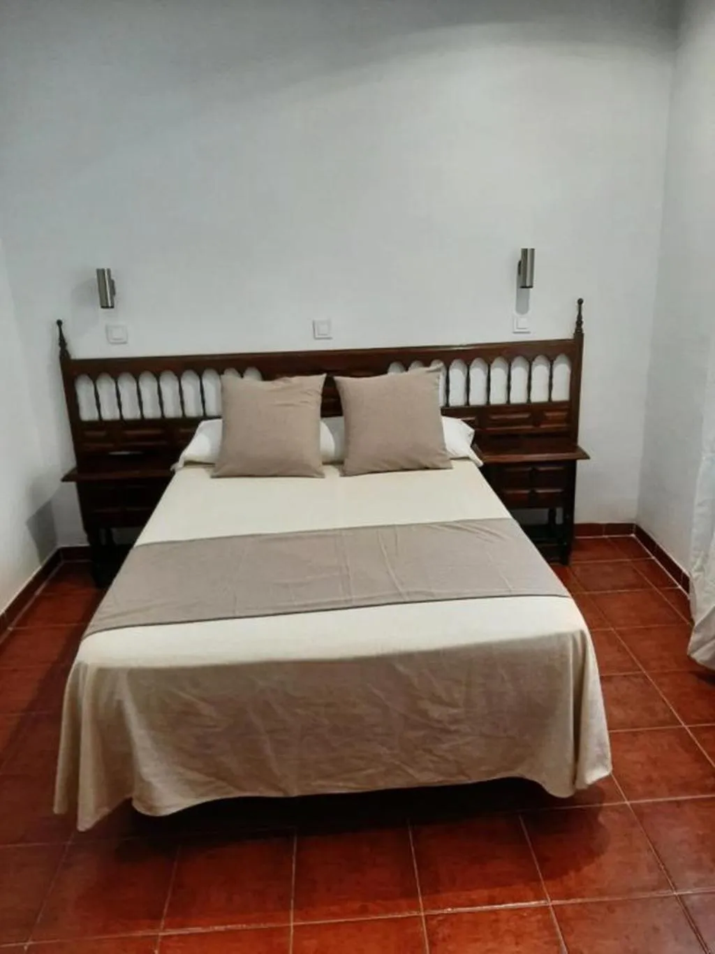 DOUBLE STANDARD Room, Hostal Bellas, Madrid