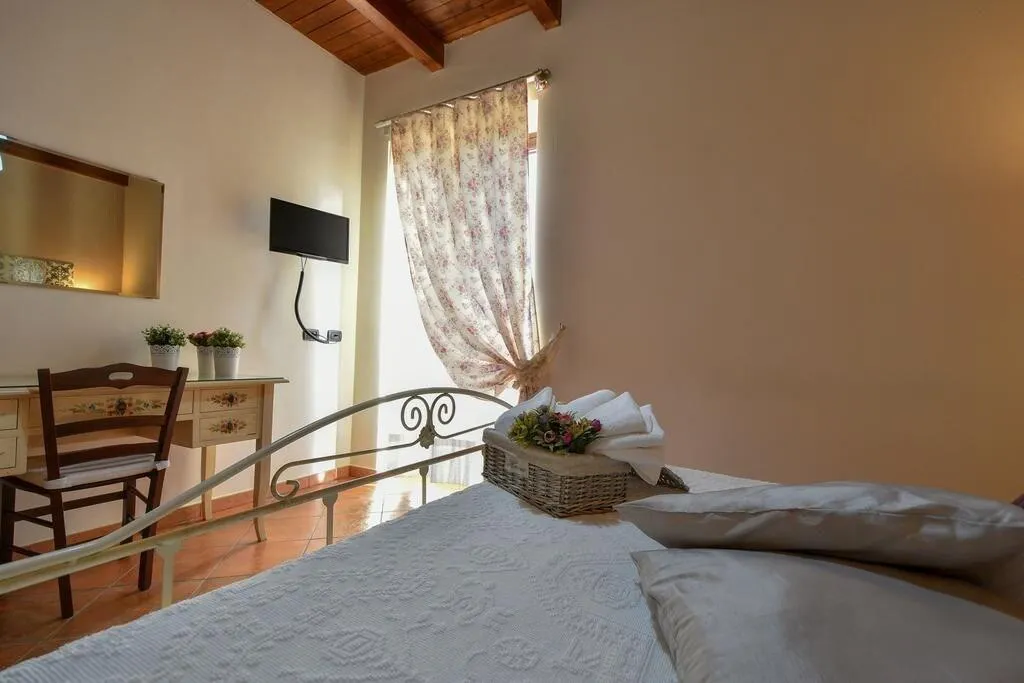 Room, B&B Rabaté, Catania