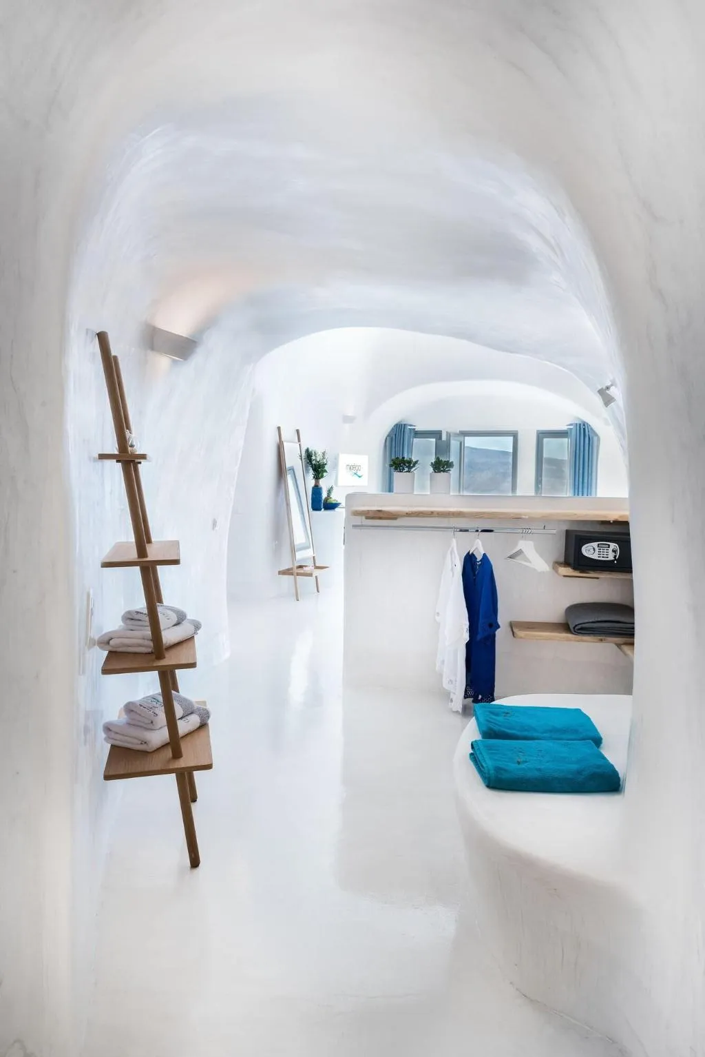 Room, Maregio Suites, Santorini