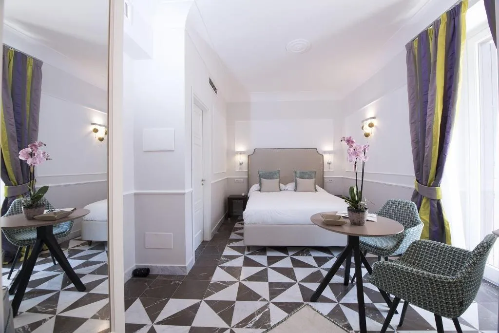 Room, La Bambagina, Naples