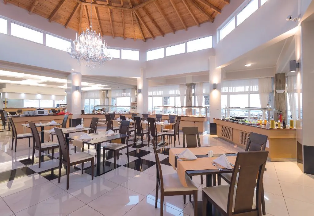 Restaurant, Grand Blue Beach Hotel, Kos