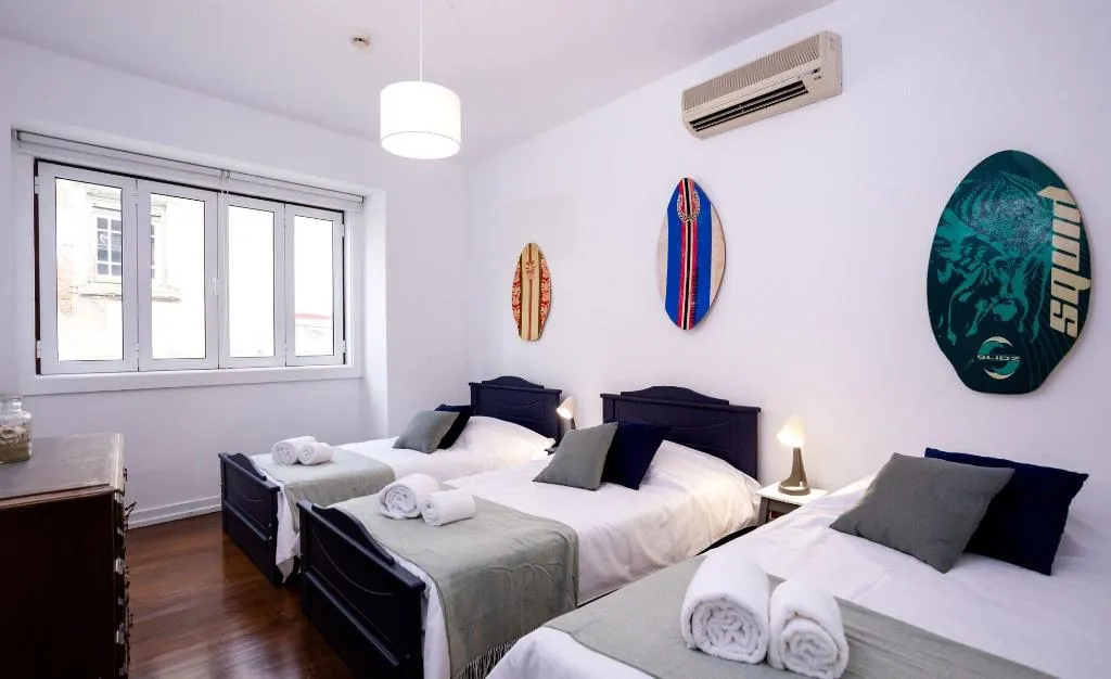 Room, Kais do Sol, Lisbon