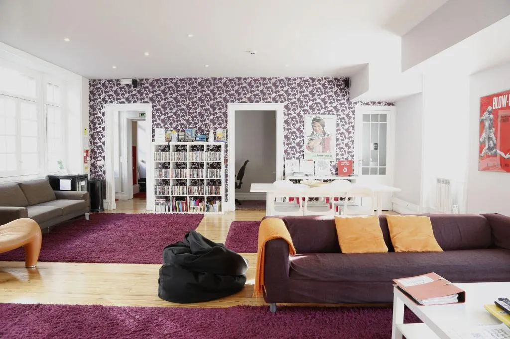 Lobby, Rivoli Cinema Hostel, Porto