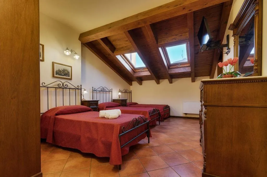 Room, Casa Manzella, Palermo
