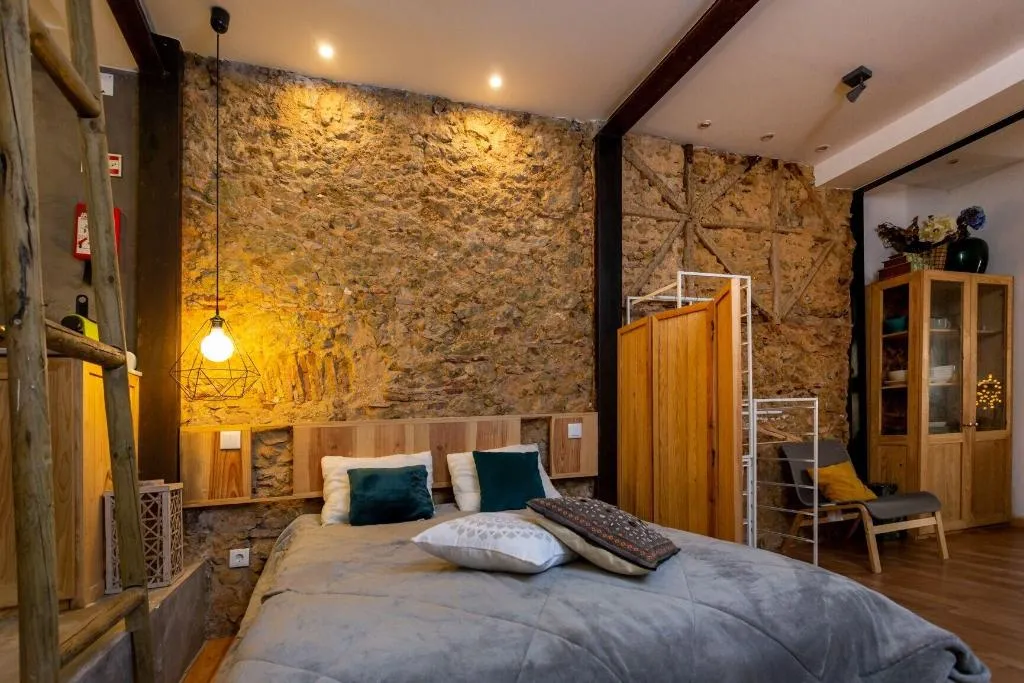 Room, Kais do Sol, Lisbon