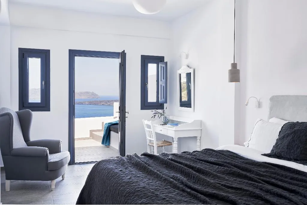 Double or Twin SUPERIOR SEA VIEW Room, Apanemo Hotel, Santorini