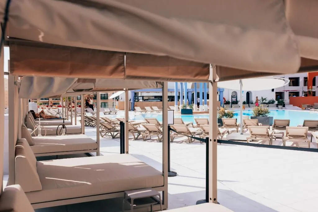 Pool, Vegas Resort, Malta