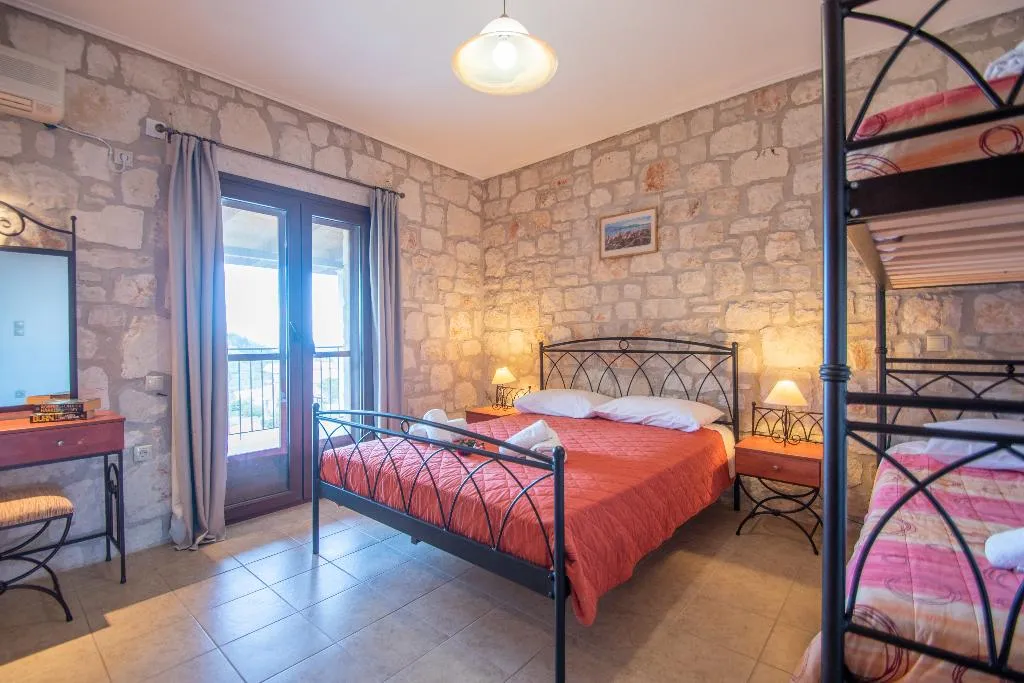 QUADRUPLE TWO DOUBLE BEDS Room, Aeolos Zante Villas, Zante