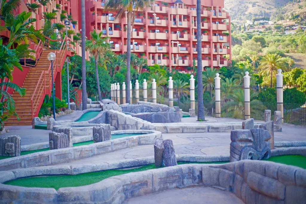 Sports and Entertainment, Holiday World POLYNESIA Affiliated by Melia, Costa Del Sol