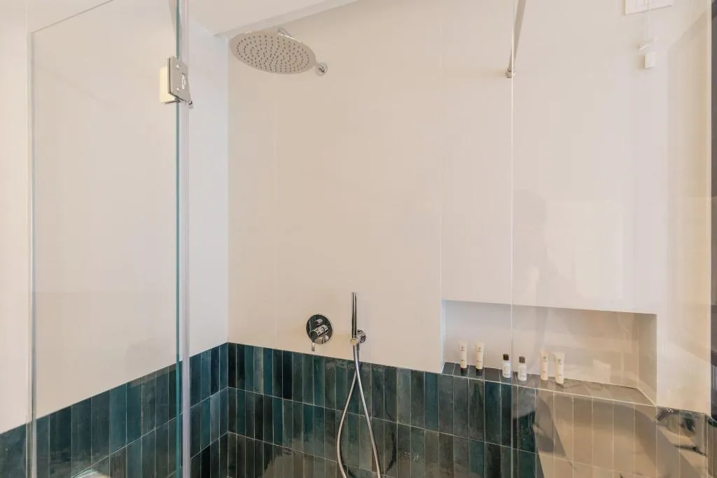 SUITE QUEEN SIZE BED Room, Grand Hotel Cesare Augusto, Naples